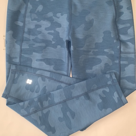 Sweaty Betty Super Sculpt 7/8 Yoga Leggings - Picture 5 of 5